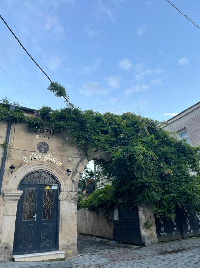 Hotel 1870 Kutaisi Esterno foto
